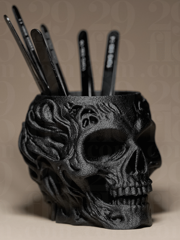 Skull Shaped Holder / Organizer